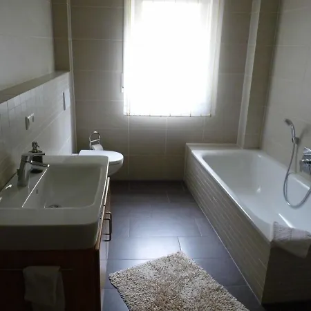 Trimmisch Apartamento